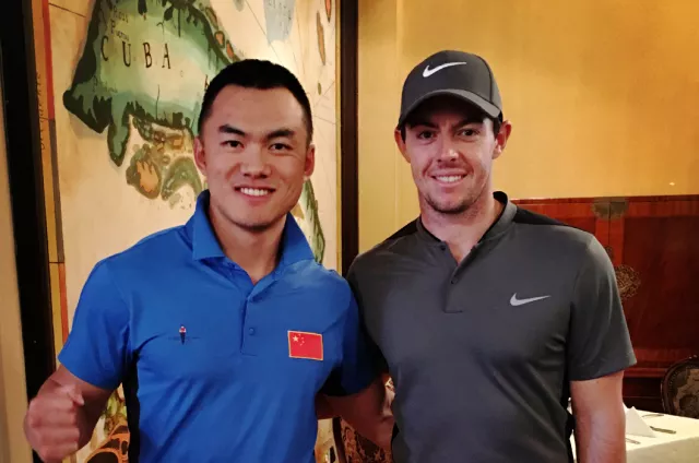 九游会J9官网包含羽毛球附加赛，海滨闪电队与南城玄武队读秒扳平，体能对抗拉满！教练团队居功至伟的词条