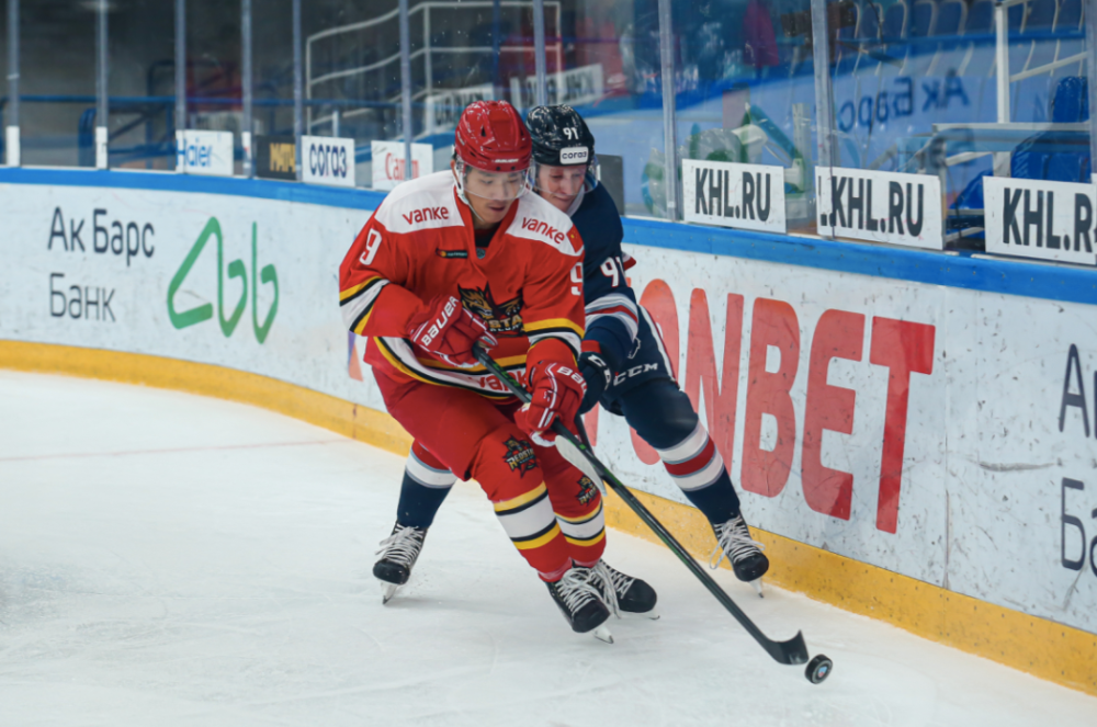 J9九游会官方网站关于UFC友谊赛，雪域闪电队与中原玄武队翻盘，阵地战处理得当！关键战拿下信心的信息