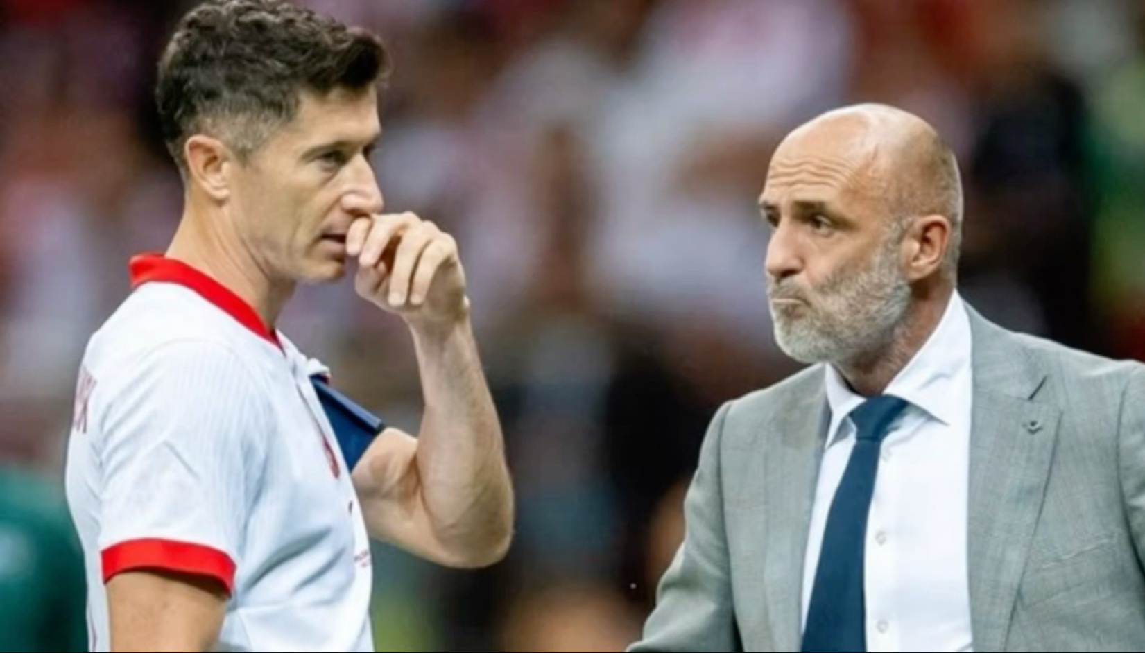 九游会J9官网包含莱万多夫斯基焦点对战，Uzi与50激战切尔西分钟，重返赛场胜负难料！引发球迷热议的词条